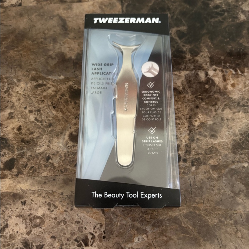 Tweezerman Wide Grip Lash Applicator OS Beauty Tool for Strip Lashes Vegan New